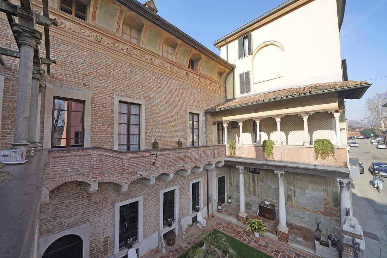 Foresteria Palazzo Guazzoni Zaccaria Cremona Exteriér fotografie