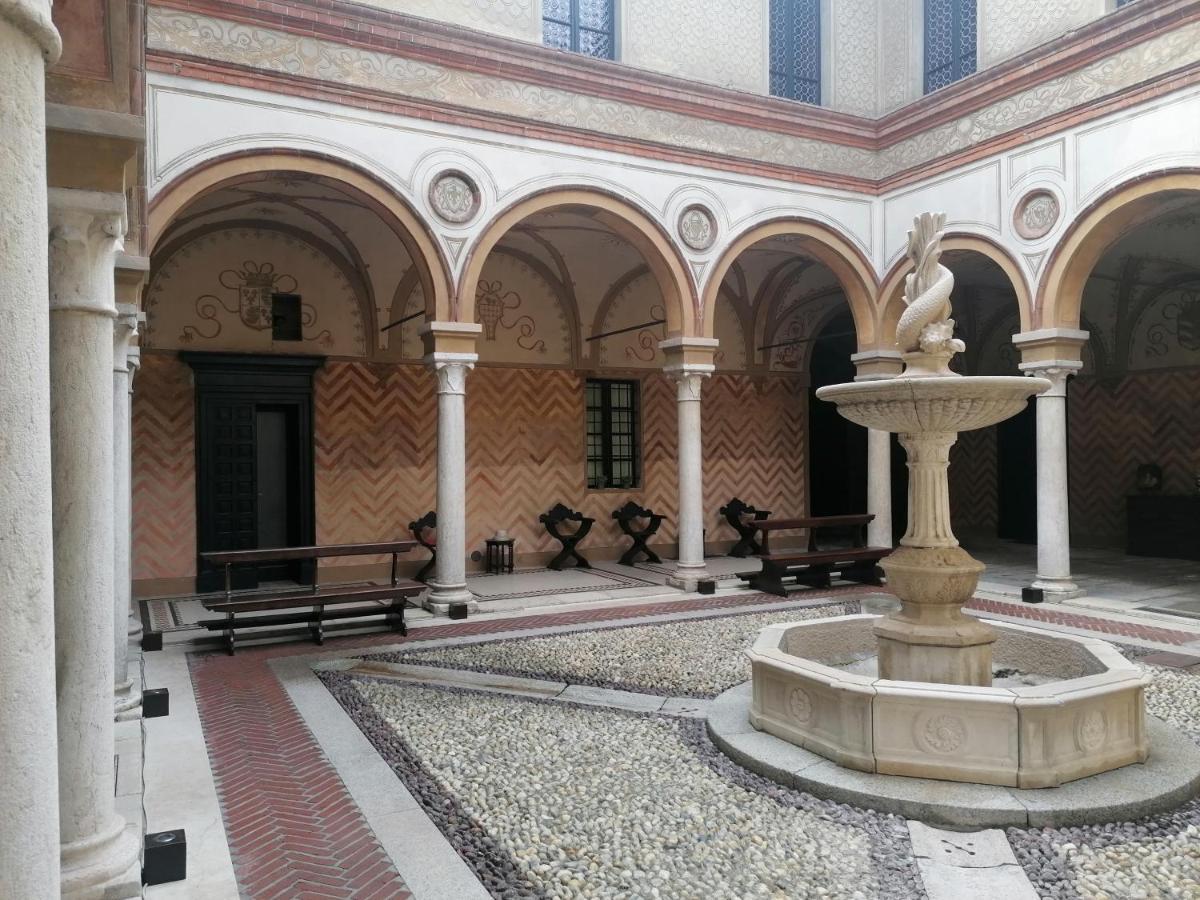 Foresteria Palazzo Guazzoni Zaccaria Cremona Exteriér fotografie