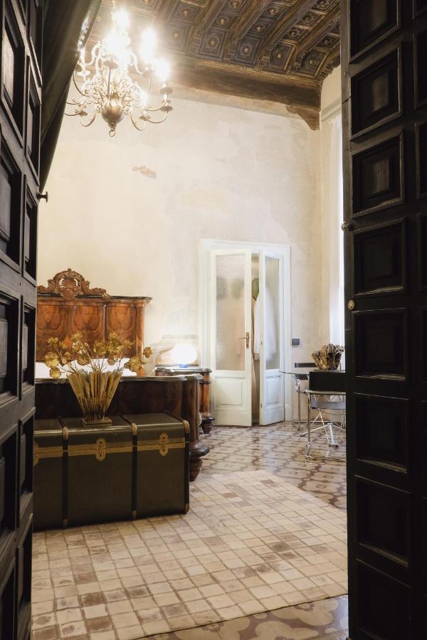 Foresteria Palazzo Guazzoni Zaccaria Cremona Exteriér fotografie